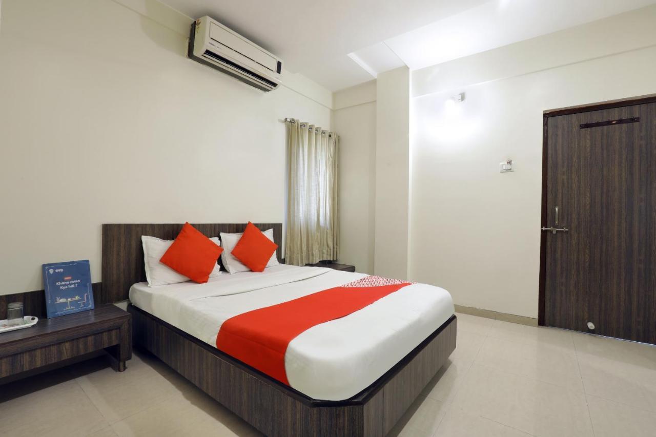Oyo 4198 Hotel Shri Sai Murli Širdi Exteriér fotografie